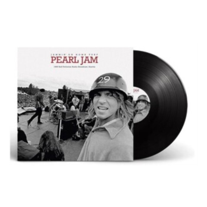 PEARL JAM - JAMMIN ON HOME TURF