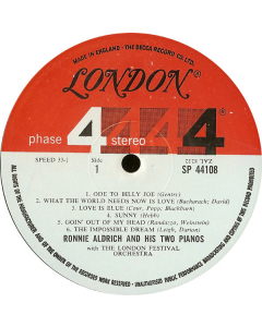 Preowned - Ronnie Aldrich And His Two Pianos ‎– For Young Lovers